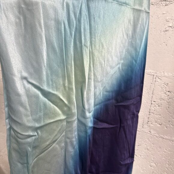 RAILS Light Blue Silky Skirt - Size Medium - Like New - Picture 4 of 4